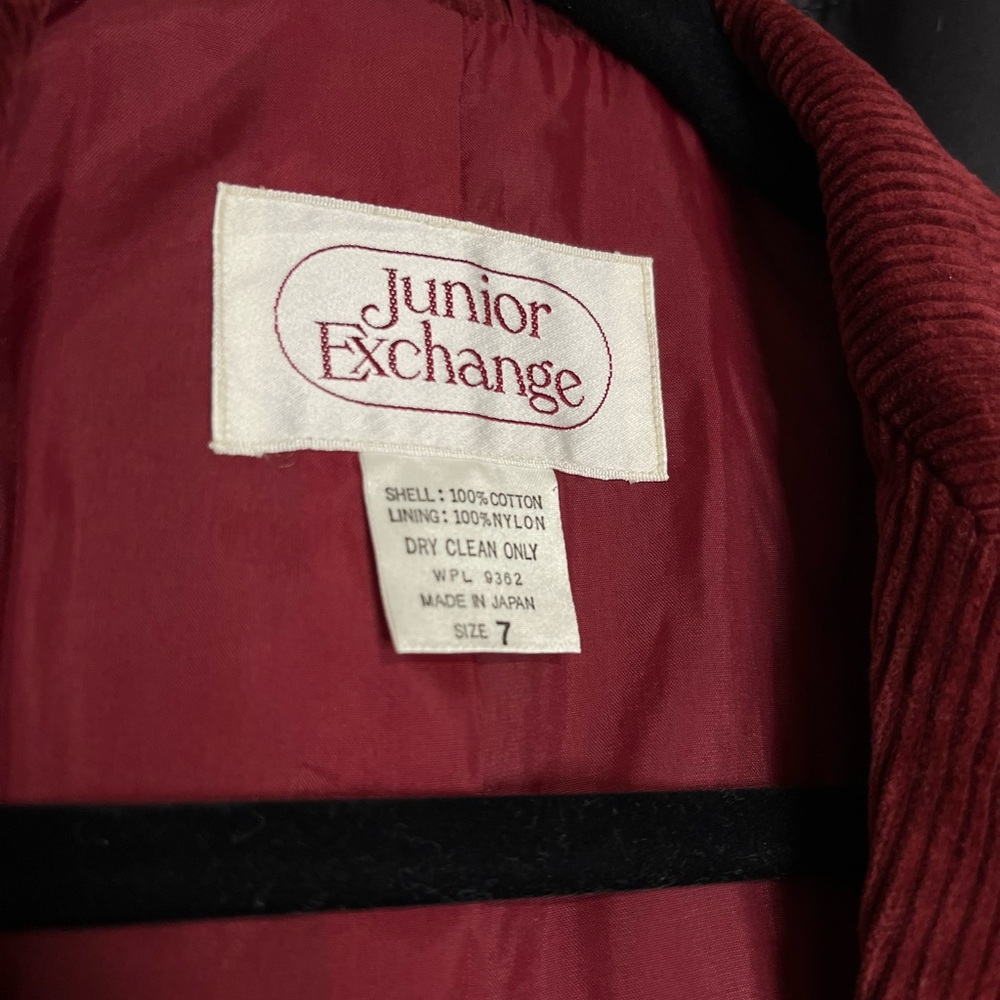 Red velvet women’s junior exchange blazer